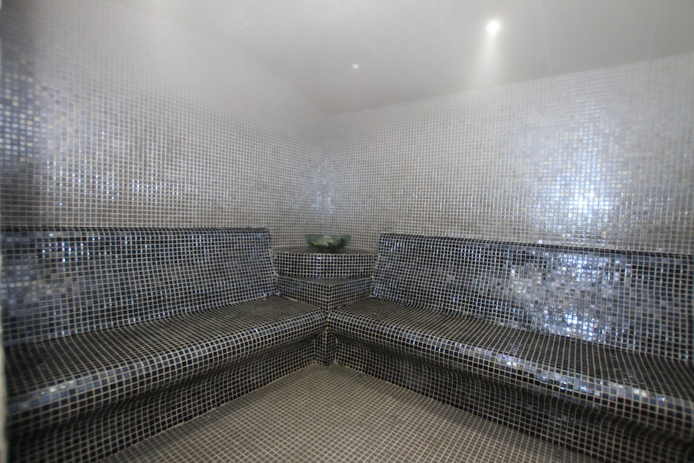 Steam room