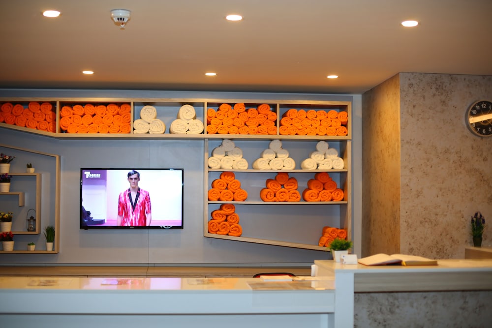 Spa reception