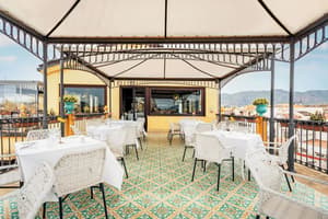 thumbnail: Restaurant