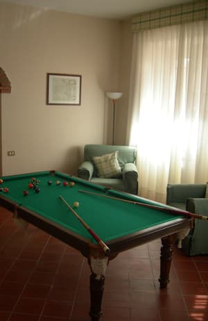 thumbnail: Billiards