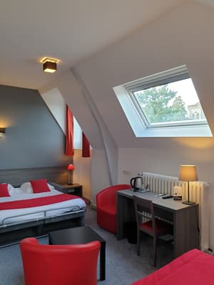 thumbnail: Room