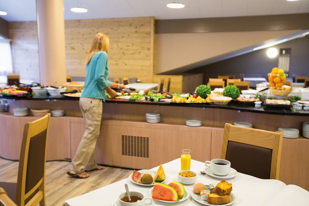 Restaurant-cafeteria
