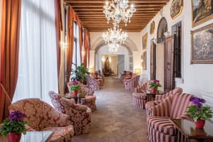thumbnail: Interior