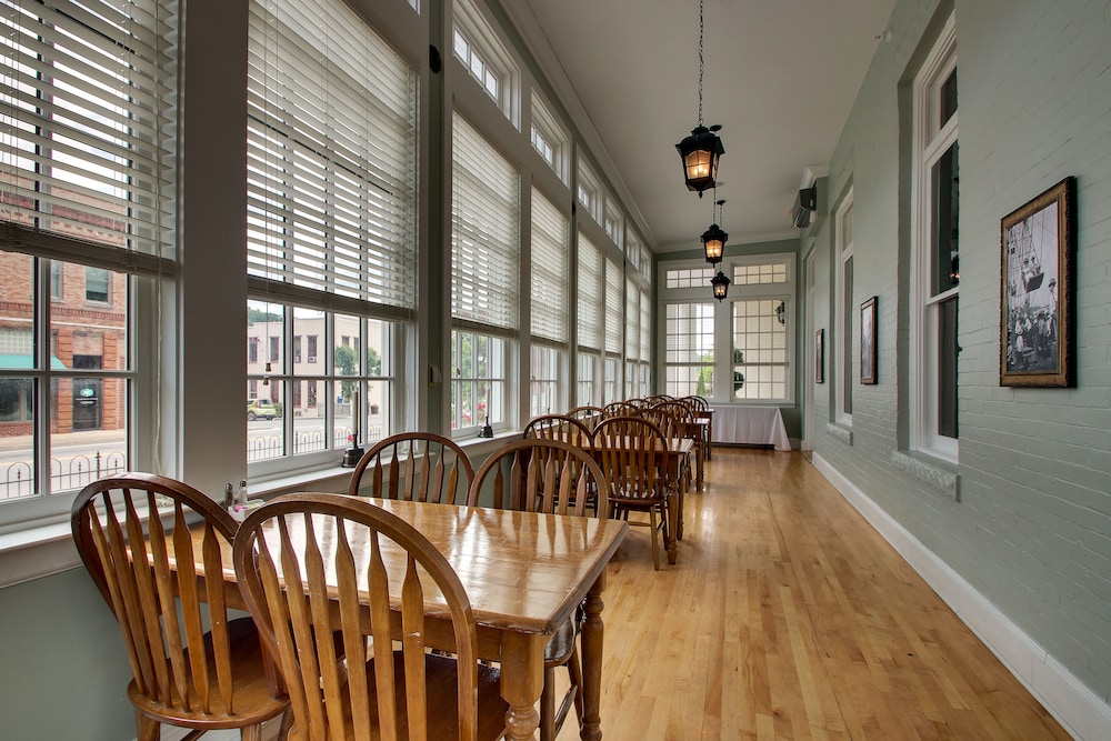 Restaurant-cafeteria