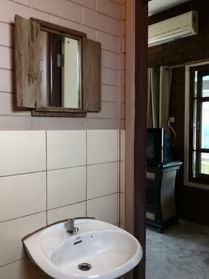 thumbnail: Bathroom