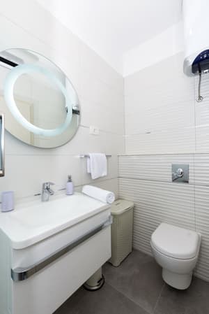thumbnail: Bathroom