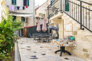 thumbnail: Terrace/patio