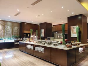 thumbnail: Restaurant