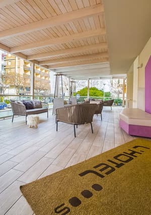 thumbnail: Terrace/patio