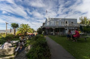 thumbnail: Exterior
