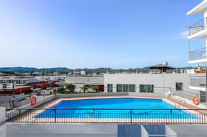 thumbnail: Pool