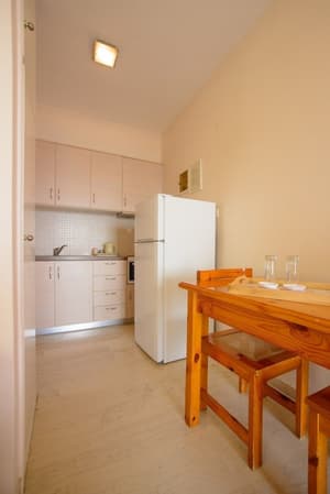 thumbnail: Private kitchenette