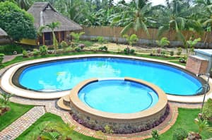 thumbnail: Outdoor pool
