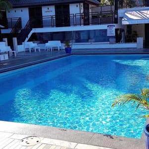 thumbnail: Pool