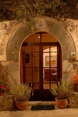 thumbnail: Property entrance