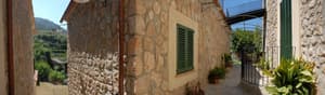 thumbnail: Exterior detail