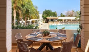 thumbnail: Restaurant