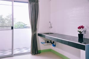 thumbnail: In-room dining