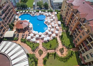 thumbnail: Outdoor pool