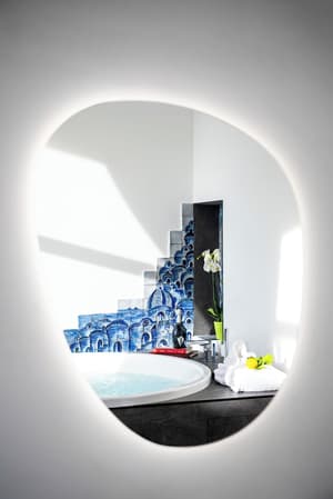 thumbnail: Private spa tub