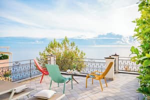 thumbnail: Terrace/patio