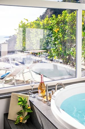 thumbnail: Terrace/patio