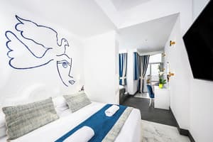 thumbnail: Room