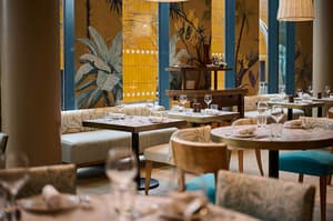 thumbnail: Restaurant