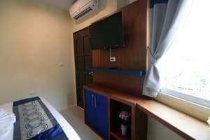 thumbnail: Room amenity