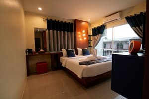 thumbnail: Room