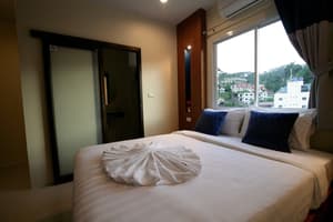 thumbnail: Room