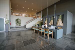 thumbnail: Reception