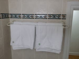 thumbnail: Bathroom amenities