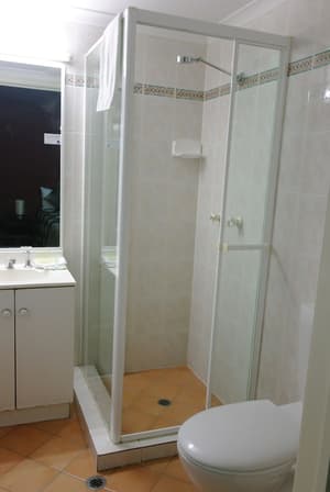 thumbnail: Bathroom shower