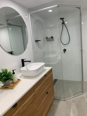 thumbnail: Bathroom