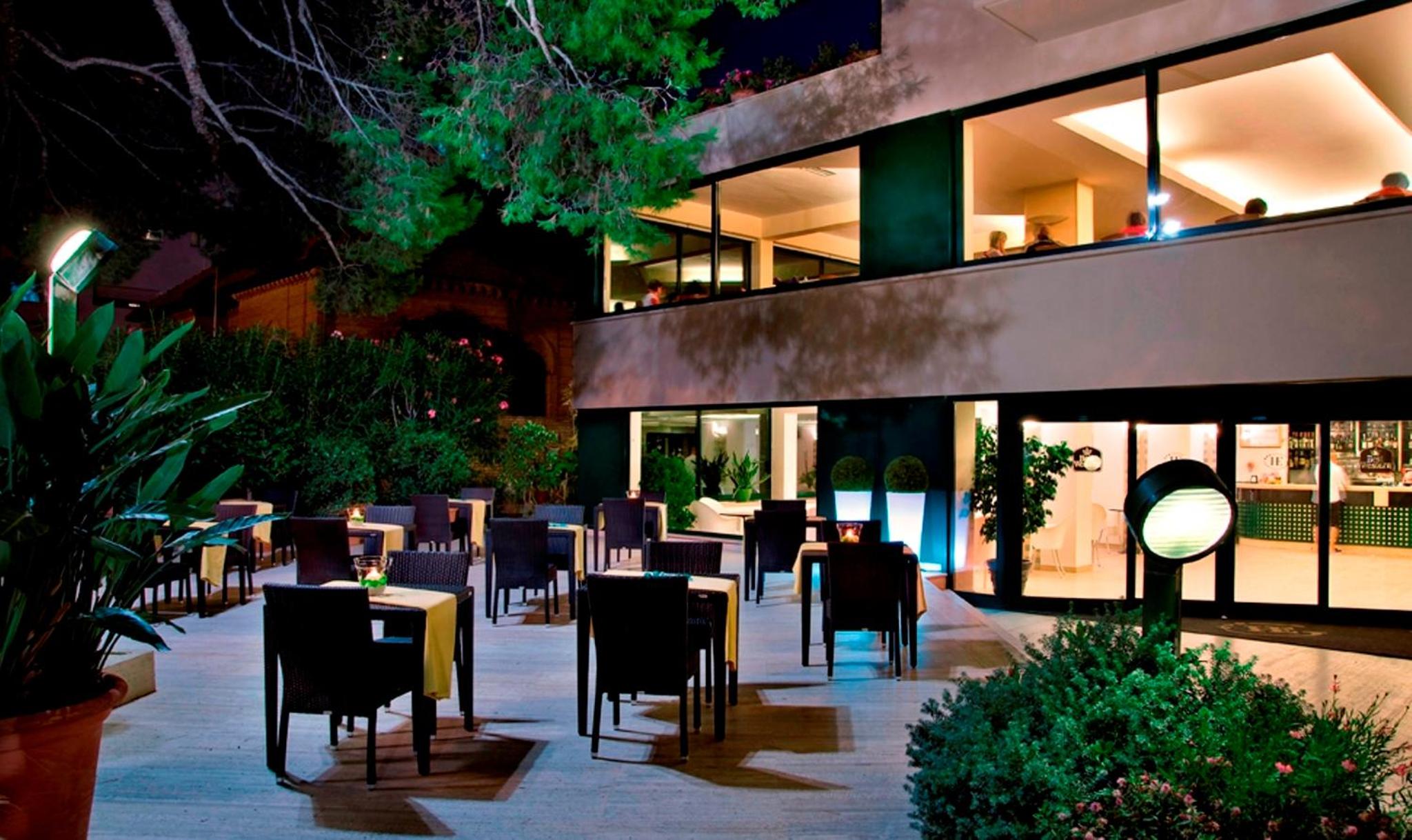 Restaurant-cafeteria