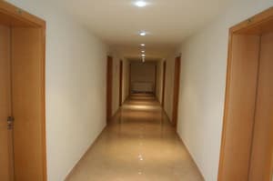 thumbnail: Hallway