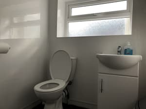 thumbnail: Bathroom