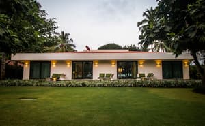 thumbnail: Exterior