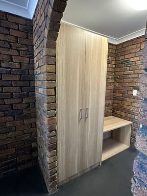 thumbnail: Wardrobe