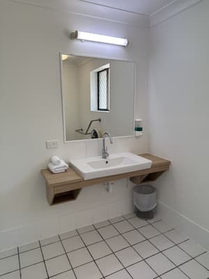 thumbnail: Bathroom sink