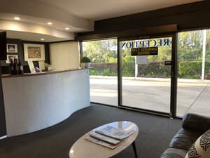 thumbnail: Reception
