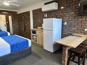 thumbnail: Private kitchenette