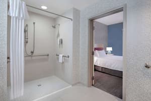 thumbnail: Bathroom shower