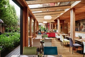 thumbnail: Restaurant