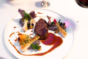 thumbnail: Restaurant