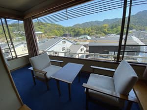 thumbnail: Balcony view