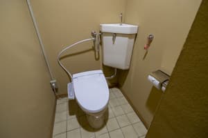 thumbnail: Bathroom