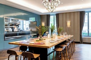 thumbnail: Restaurant