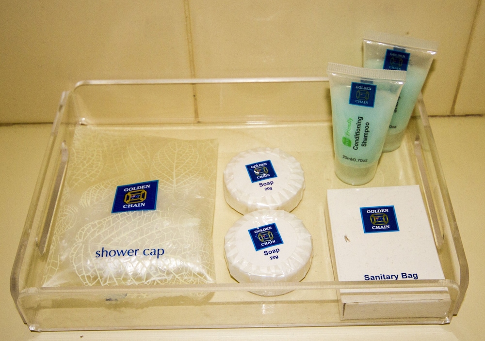 Bathroom amenities